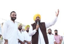 ਲੋਕ ਫੈਸਲਾ ਕਰਨਗੇ; ਧਰਮ ਦੇ ਨਾਂ ‘ਤੇ ਫ਼ਰਜ਼ੀ ਵੀਡੀਓ ਅਤੇ ਝੂਠਾ ਪ੍ਰਚਾਰ ਮੈਨੂੰ ਪੰਜਾਬ ਲਈ ਕੰਮ ਕਰਨ ਤੋਂ ਨਹੀਂ ਰੋਕ ਸਕਦਾ: ਮੁੱਖ ਮੰਤਰੀ ਭਗਵੰਤ ਸਿੰਘ ਮਾਨ